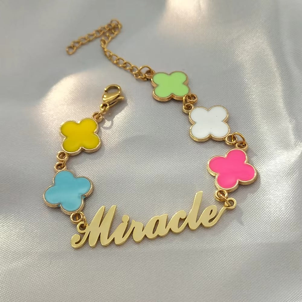 Kleeblatt-Armband mit individuellem Namen