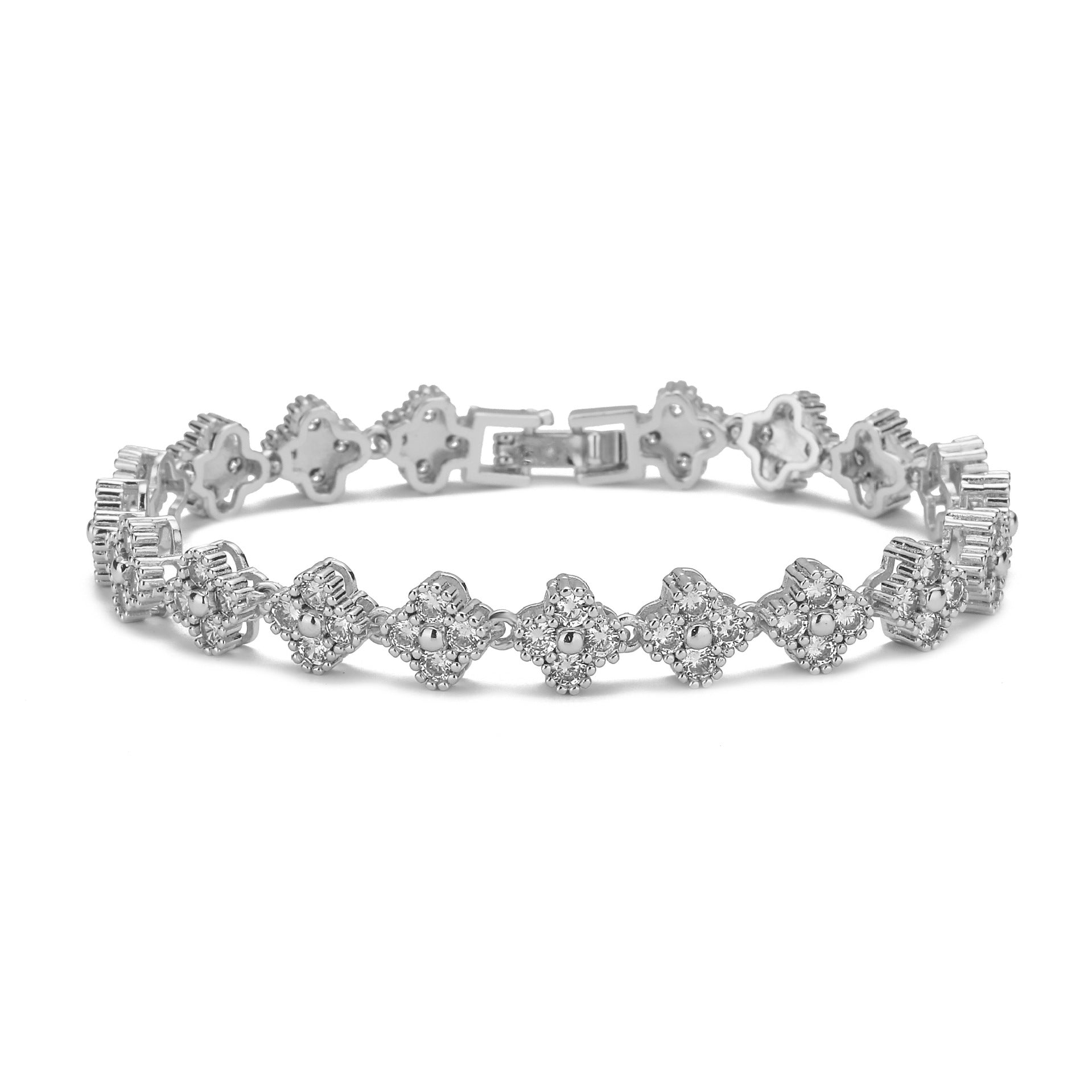 Bracelet de tennis avec trèfle à 4 feuilles