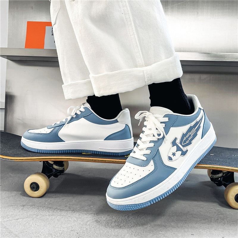 Lässige Sneakers mit kreativem Raketenelement