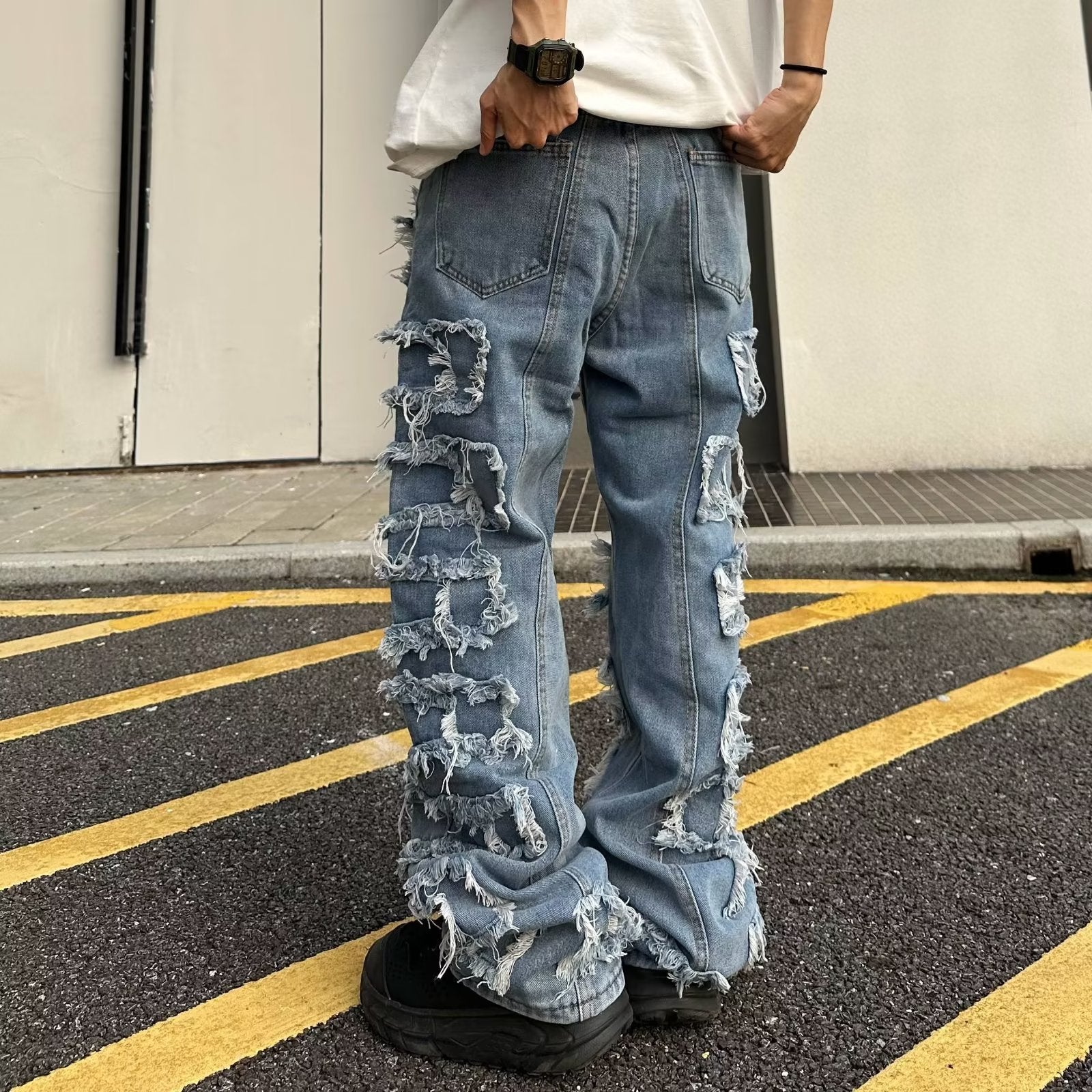 Jean baggy à poils longs