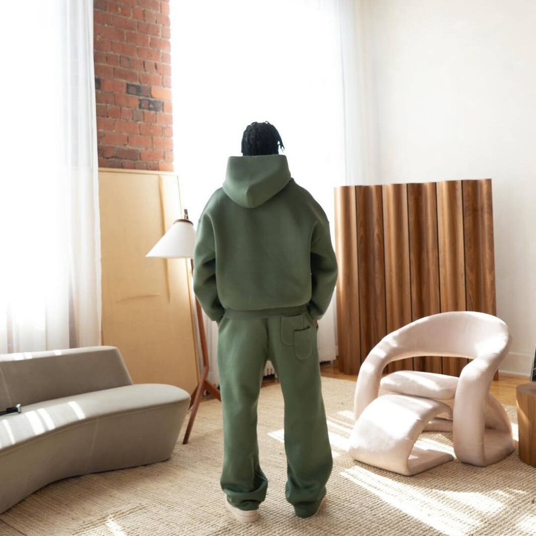 Luksusowy dres sportowy oversize VVS