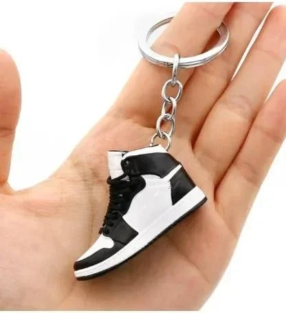 3D Mini Air Jordan Sneaker Keychain – Iconic Collectible Key Accessory