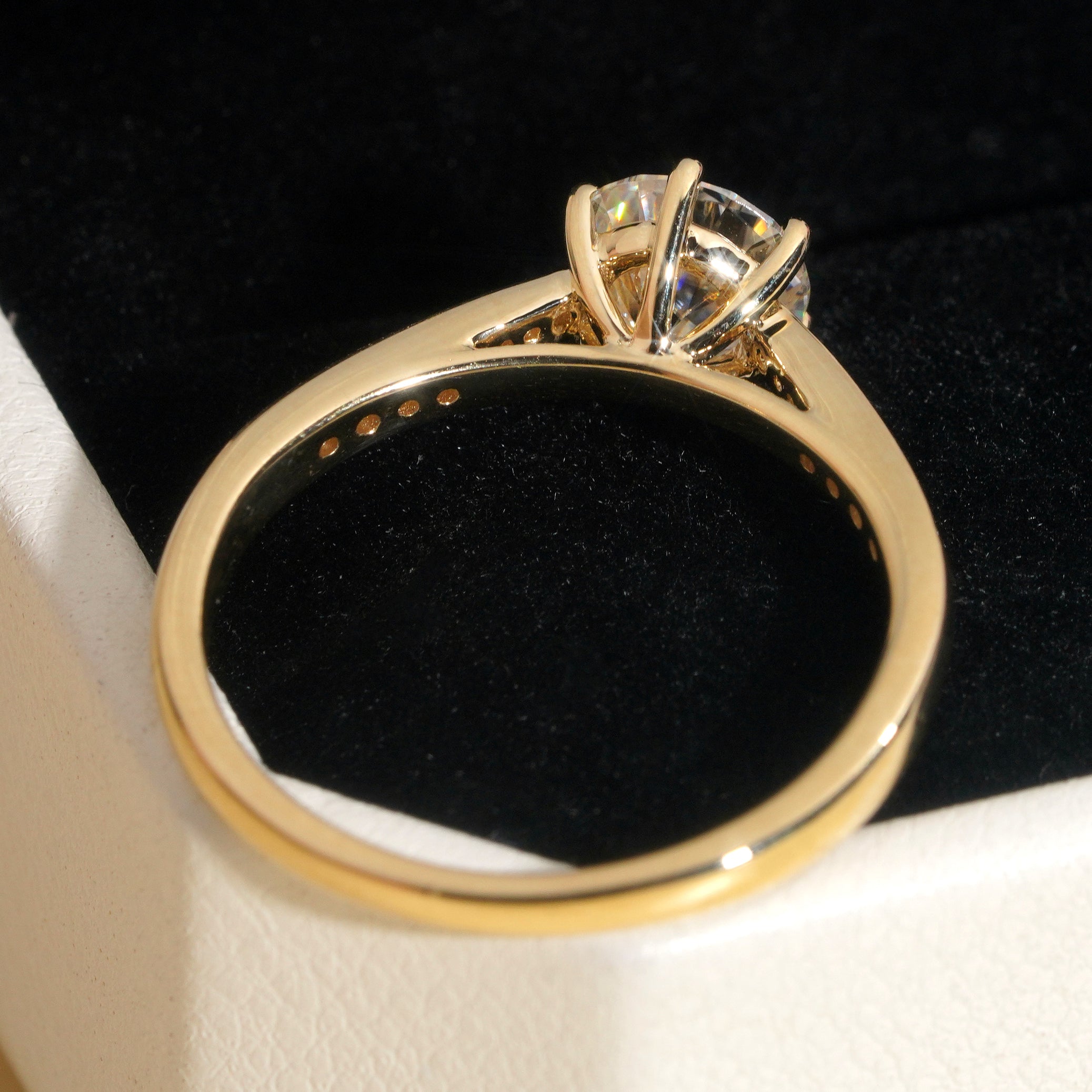 10K Solid Gold 1CT Moissanite Infinity Engagement Ring