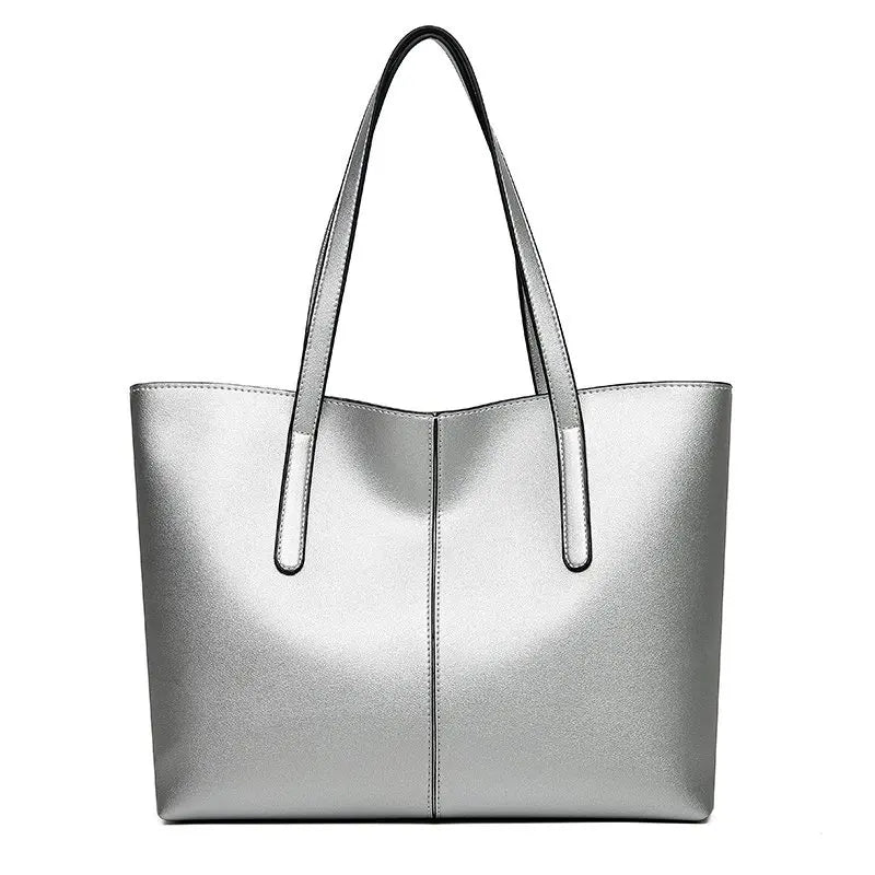 VVS Signature Leather Tote Bag