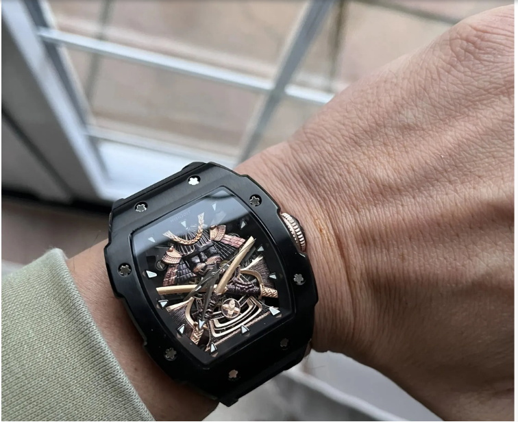 VVS Watches™ Tonneau | Phantom Skeleton