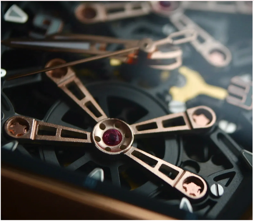 VVS Watches™ Tonneau | Nautilus Edition