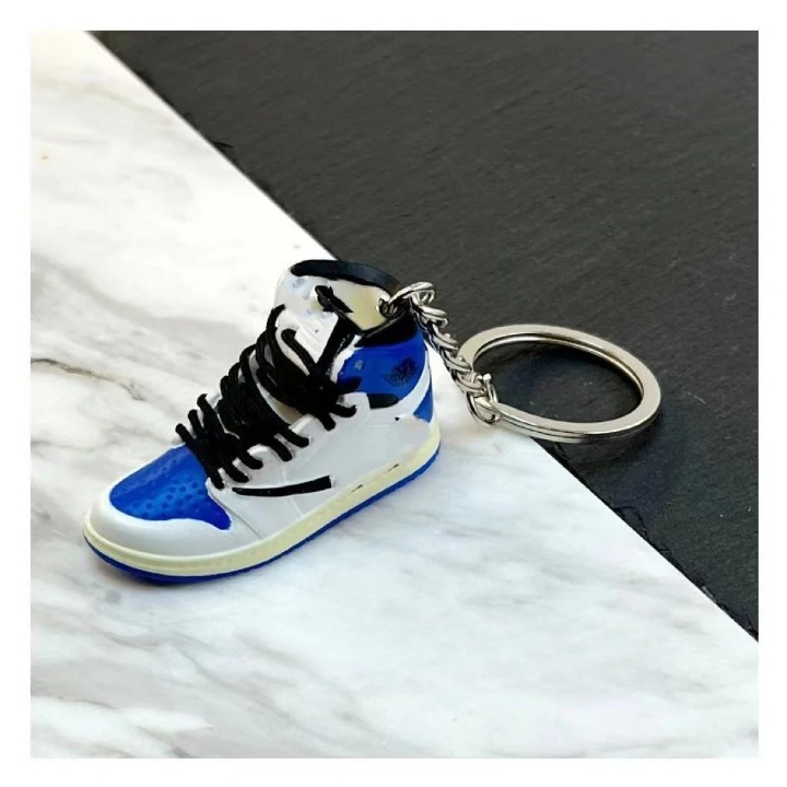 3D Mini Air Jordan Sneaker Keychain – Iconic Collectible Key Accessory