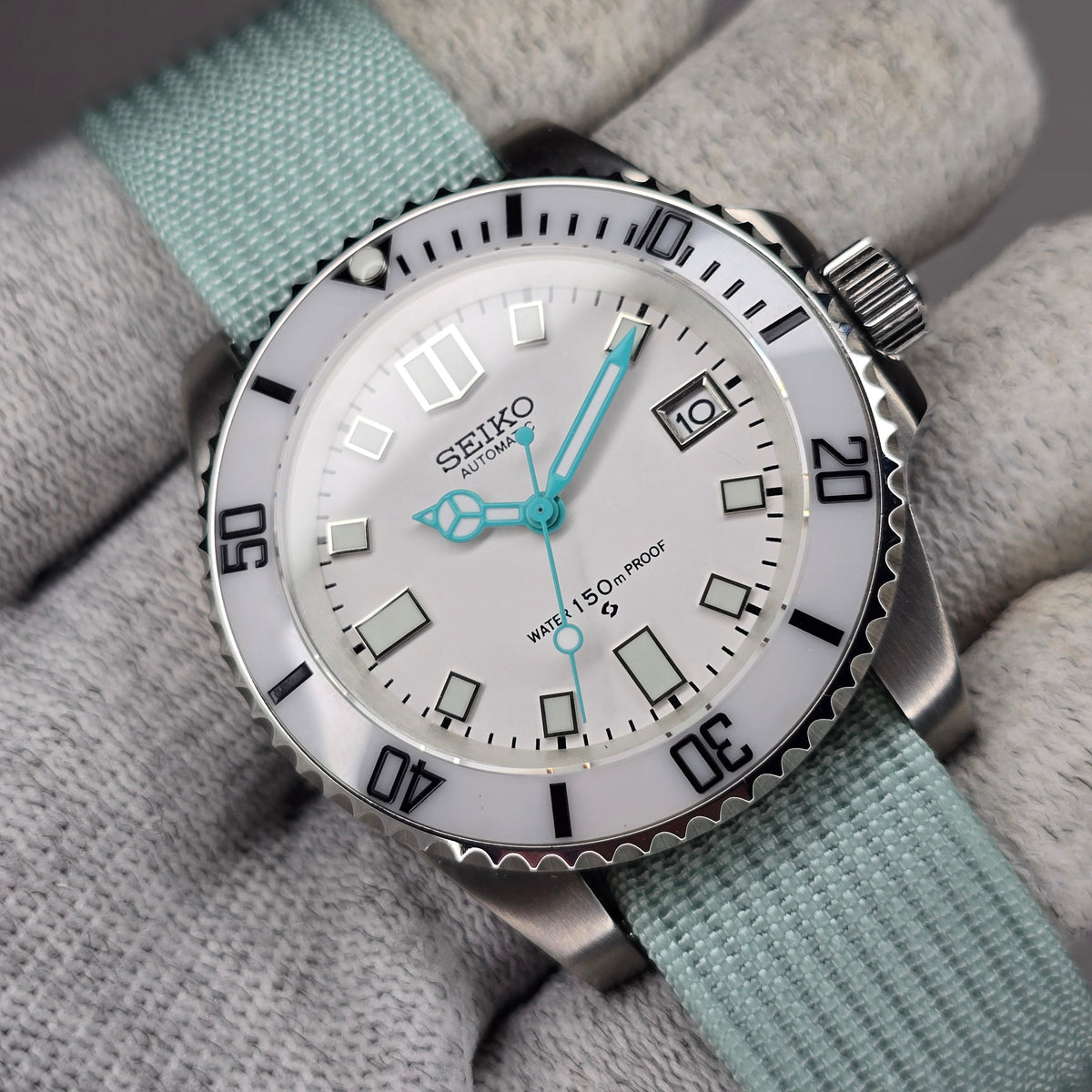 SEIKO MOD SUBMARINER | CYAN MINT