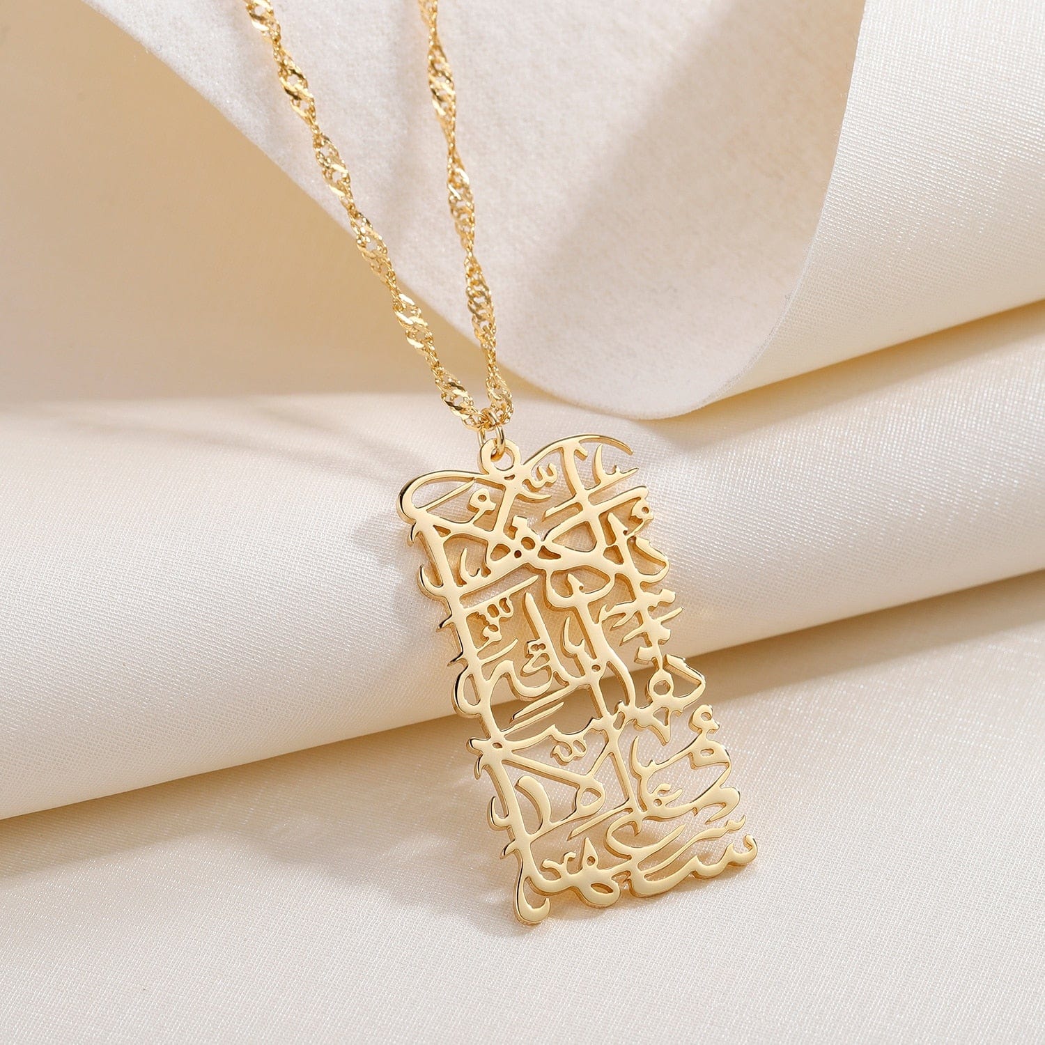 Arabic Calligraphy Necklace VVS Jewelry